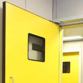 Скління врівень із полотном герметичних дверей